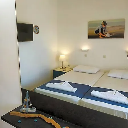 Hotel Narkissos 2*