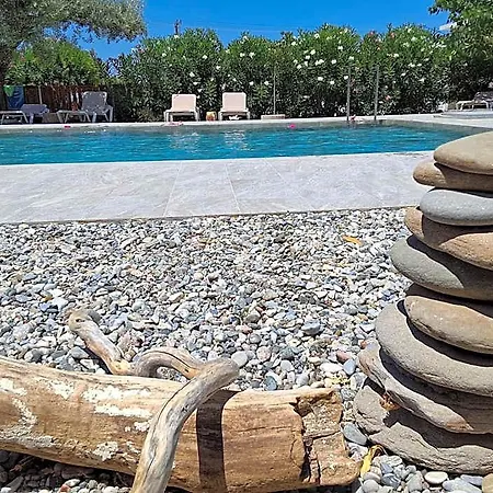 Hotel Narkissos 2*